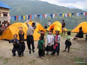 Von Basa zum Mera Peak Trek