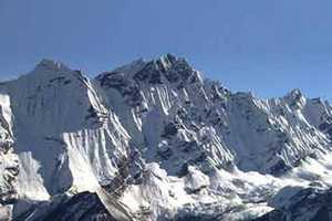 Langsisa Peak