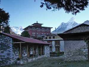 Tyangboche Trekking