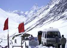Jeep-Trek Manali - Leh