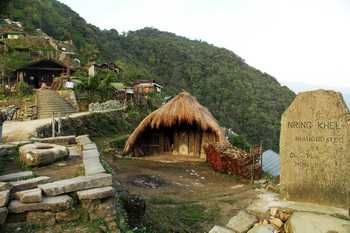 Adventure & Tribal Tour mit Dzukou Valley (10 Tage) - Kultur & Trekking Tour