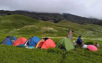 Adventure & Tribal Tour mit Dzukou Valley (10 Tage) - Kultur & Trekking Tour