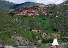 Derge&ndash;Mt.Chola&ndash;Yilhun Lhatso